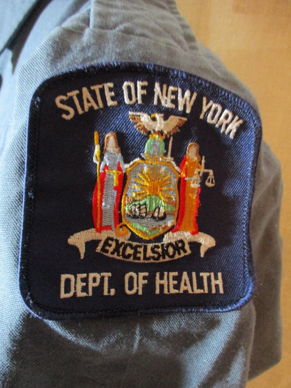 Vintage Department of NY Health Employee Shirt M Halloween Costume Disguise Flag